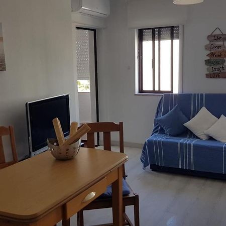 Apartment Girasol Front Beach Quarteira Algarve Kültér fotó
