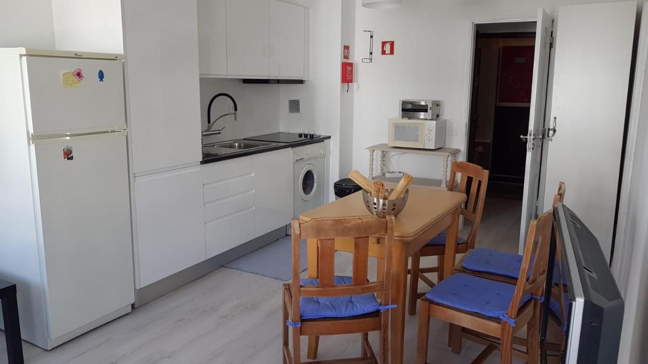 Apartment Girasol Front Beach Quarteira Algarve Kültér fotó
