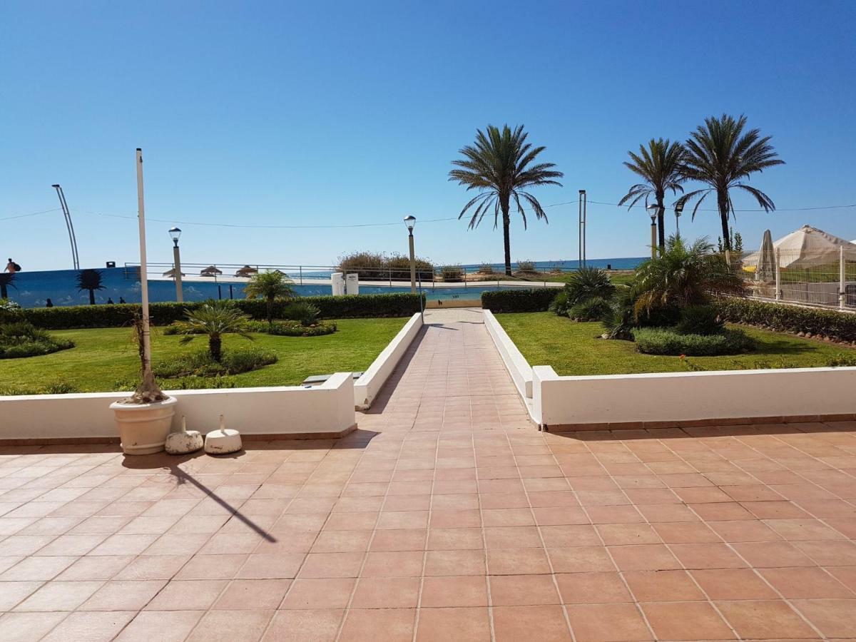 Apartment Girasol Front Beach Quarteira Algarve Kültér fotó